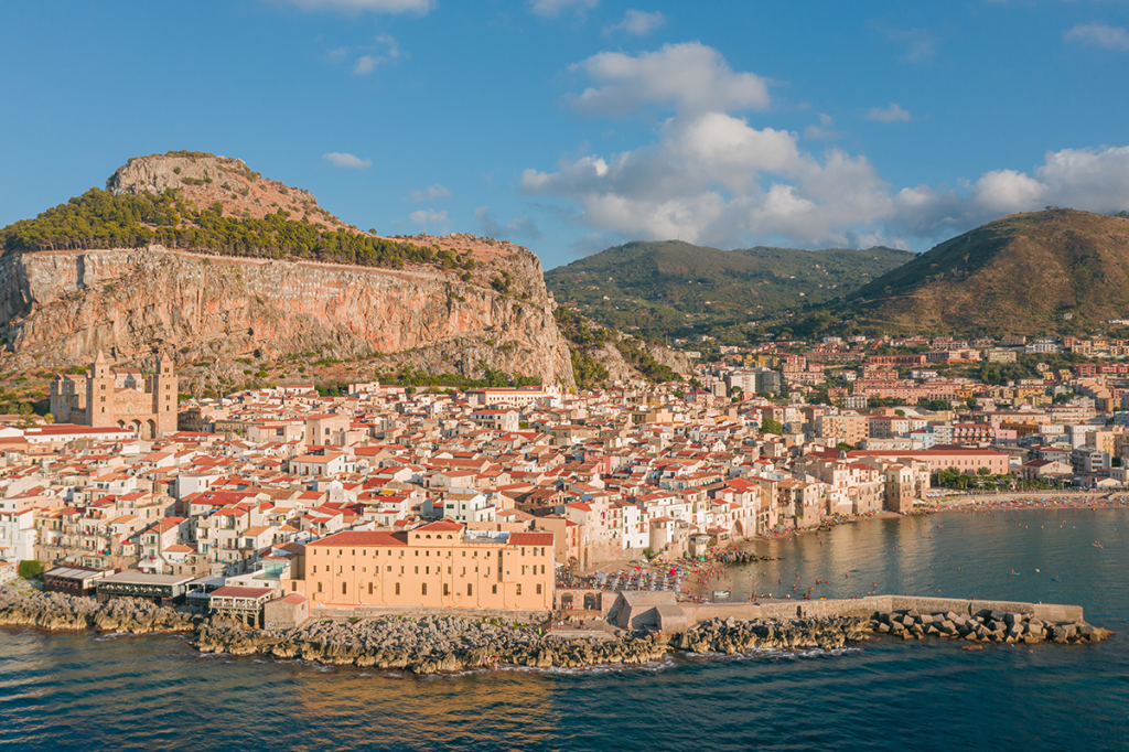 sea view of the town of messina in italy