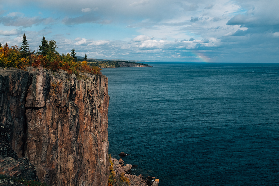 Cliff view of the Sook Locks and Lake Superior in the autumn time