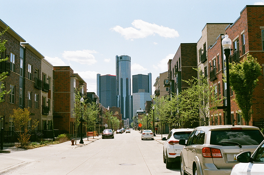 street view of the detroit skyline